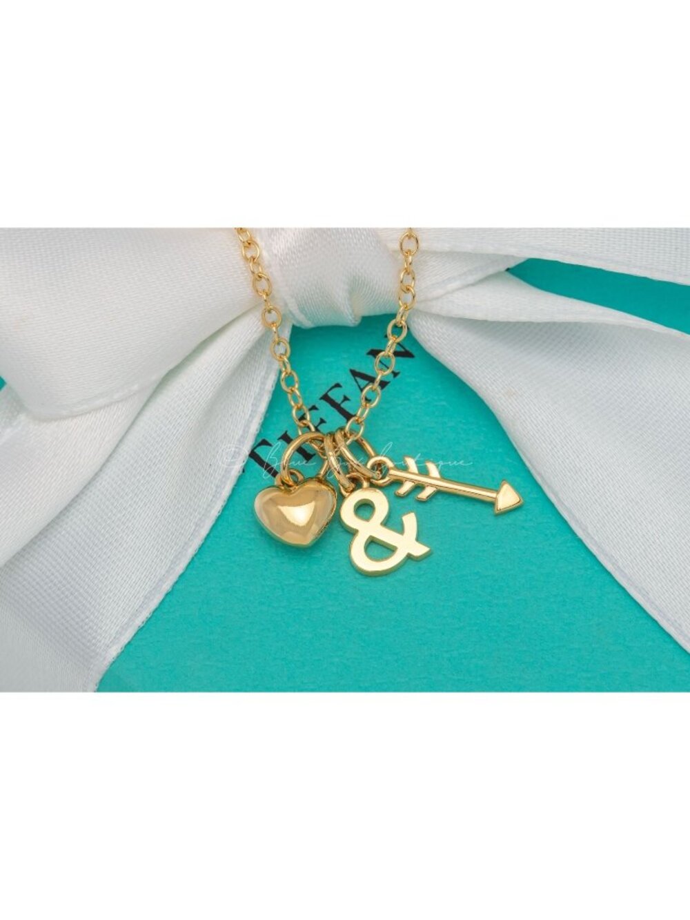 Tiffany & Co 18k Gold Necklace Rare "Heart & Arrow" 3-Charm Pendant on 16" Chain